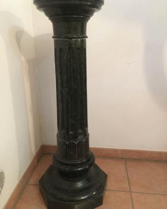 colonna in verde di prato