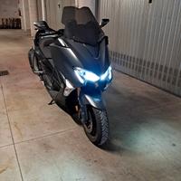 TMAX SX