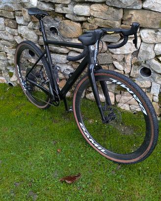 Gravel carbonio