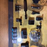 GoPro Hero 10 Black + accessori