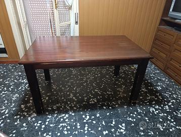 TAVOLO CON SEDIE STILE ANTICO
