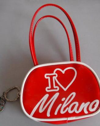 Mini borsetta “ I love Milano” come nuova,foto