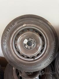 Cerchi gomme nuove Fiat Panda