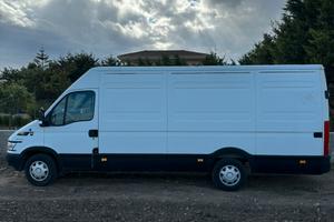 Iveco Daily 35 S 17