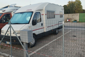 Camper cone nuovo, super accessoriato