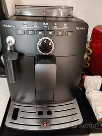 macchina caffè Saeco intuita