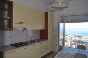 Bilocale a 50 metri dal mare DAL 01/08 AL 08/08