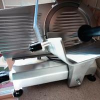 Affettatrice professionale FAC