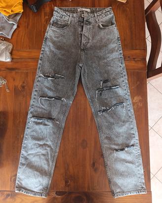 Pantaloni Jeans Strappati Zara