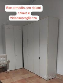 Box-armadio con chiave e Videosorveglianza - Loft, mansarde e altro In  affitto a Torino