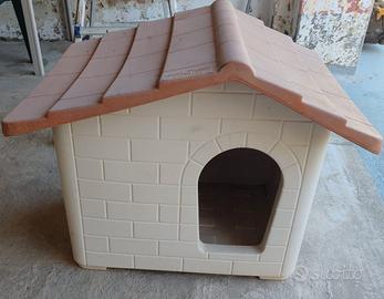 Casetta per cani in plastica 66x70
