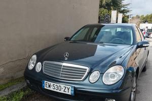 Mercedes E200