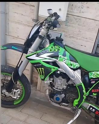 Motard kxf 450 con 20 ore appena tagliandata 