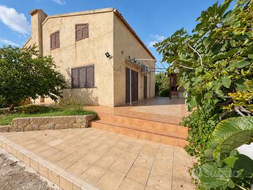 Villa o villino Chiaramonte Gulfi