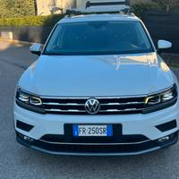 VOLKSWAGEN TIGUAN ALL SPACE 4 Motion
