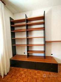 mobile libreria in legno alta qualità a Forlì 