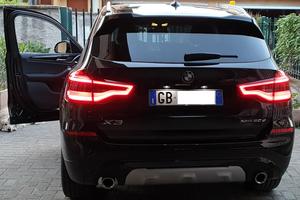 BMW X3 xdrive20d mhev 48V xLine auto