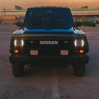 Fuoristrada Nissan Patrol TR -  Leggere -