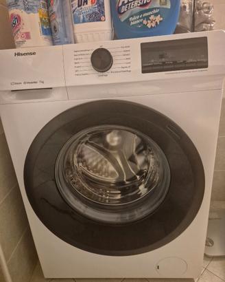 Hisense WFQE7012EVM Lavatrice Slim Carica Frontale