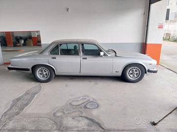 JAGUAR XJ6 4.2 3 SERIE ANNO 1981