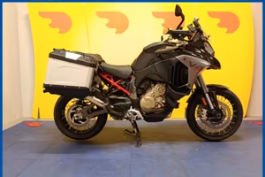 DUCATI Multistrada V4 ADVTraveler &Radar