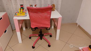 Scrivania o tavolo multiuso