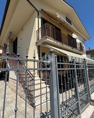 4 LOCALI A PENNA SANT'ANDREA