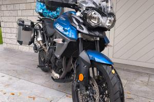 Triumph Tiger 800 - 2017 + VALIGE