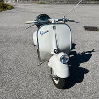 PIAGGIO VESPA FARO BASSO 125