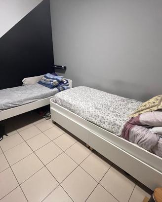 Letti Ikea m 90x 200 con 2 cassetti 
