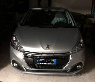 Peugeot 208 allure GPL 2018