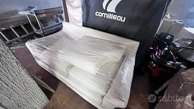 DIVANO 2 POSTI COME NUOVO