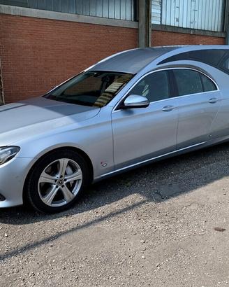 Mercedes E350