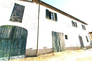 CASA DI CORTE A LAMPORECCHIO