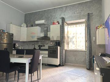 Appartamento con Posto Auto Caivano