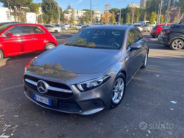 Mercedes Benz Classe A 180d Automatica