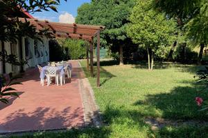 Villetta singola con giardino