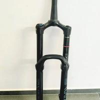 forcella Rockshox Yari 180 27.5"