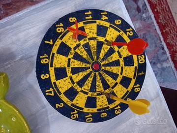 Si tratta di un bersaglio per freccette
