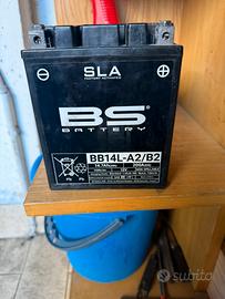 Batteria scooter senza manutenzione