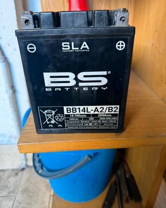 Batteria scooter senza manutenzione