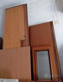 Armadio in legno massello