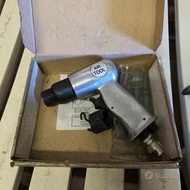 SCALPELLATORE PNEUMATICO, PISTOLA PNEUMATICA