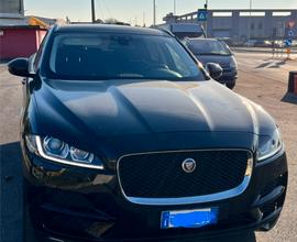 Jaguar F-Pace 2.0 D 180 CV AWD