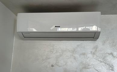 Condizionatore-climatizzatore Maxa motore inverter