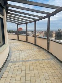 Cagliari Attico con vista mare e terrrazza a livel