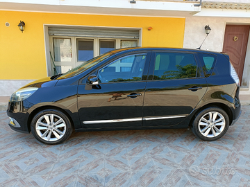 Renault Scenic xmod 110cv