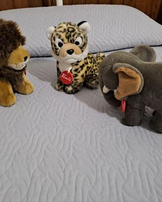 Peluches TRUDI