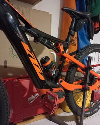 Mountain bike elettrica