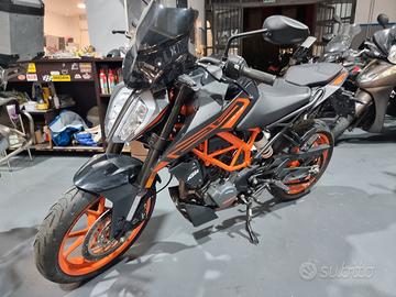  KTM Duke 125 versione Abs